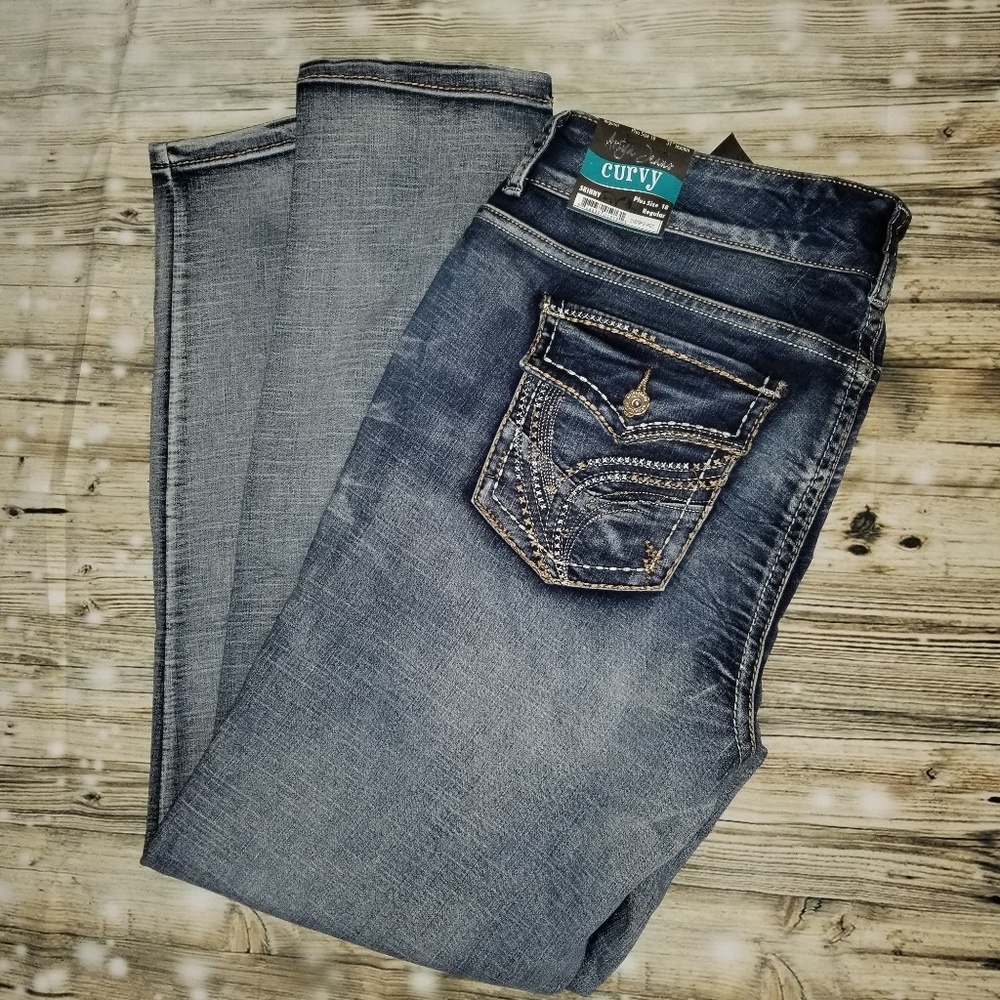 Aryia Jeans Curvy Skinny size 18 NWT